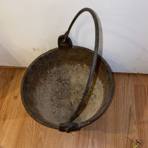 Cast Iron Deep small Cauldron Pan With Handle – Unique Antiques of